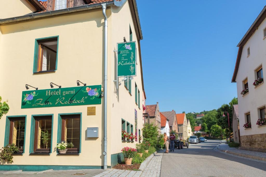 Hotel Garni Zum Rebstock Naumburg (Saale) Exterior foto