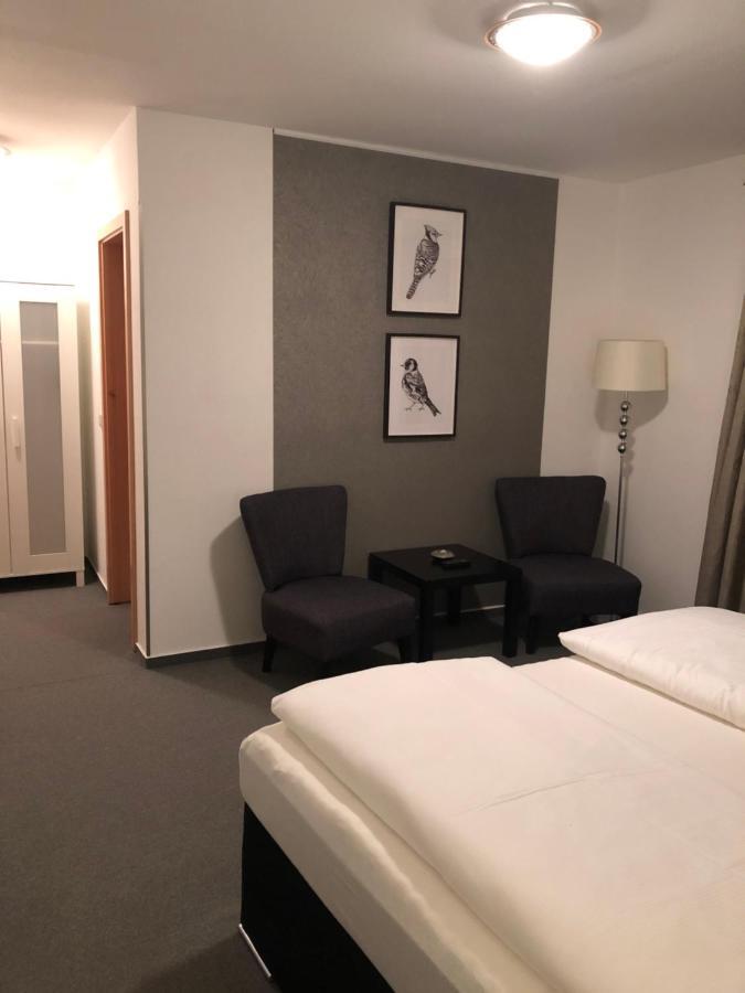 Hotel Garni Zum Rebstock Naumburg (Saale) Exterior foto